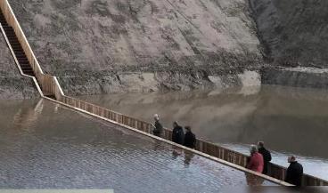 _全球最“乌龙”的桥，工人把图纸拿反了，完工之后却成为神作_全球最“乌龙”的桥，工人把图纸拿反了，完工之后却成为神作