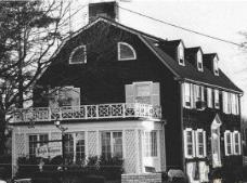 惨遭纽约大道海洋鬼屋真实事件__纽约海洋大道112号灵异照片