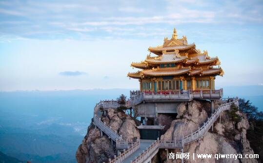 旅行衣食住行_出游穿衣必备攻略_