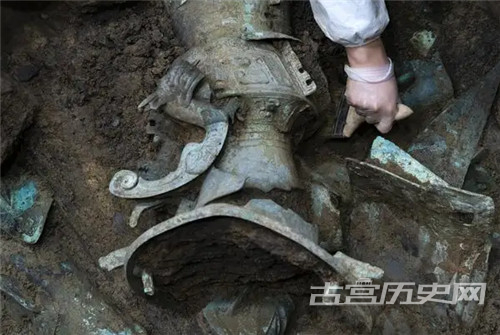_三星堆发掘文物_三星堆上次发掘