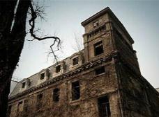 女鬼被吓到了的视频__女鬼被小伙子吓坏