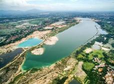 _93年茂名露天矿灵异事件惊现恐怖飞头降,凶猛头颅撕咬人！_93年茂名露天矿灵异事件惊现恐怖飞头降,凶猛头颅撕咬人！