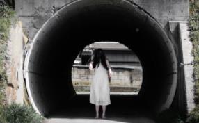 _都市传说如月车站_2004日本如月车站