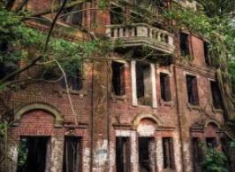 _恐怖的豪宅_闹鬼的豪宅