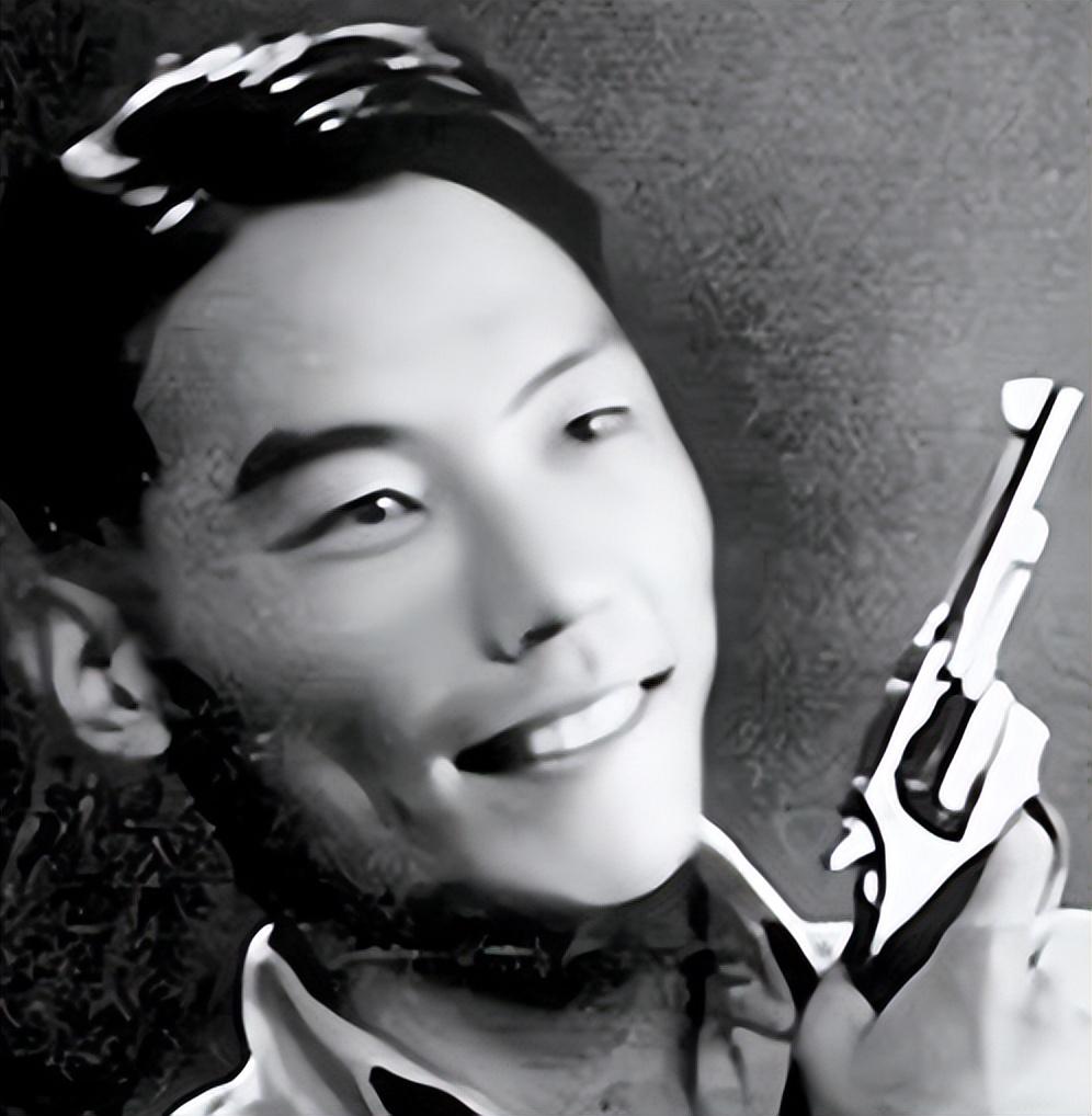 熊向晖回忆写稿挨批，毛主席：没有我，中国人民没有现在的成就？_熊向晖回忆写稿挨批，毛主席：没有我，中国人民没有现在的成就？_