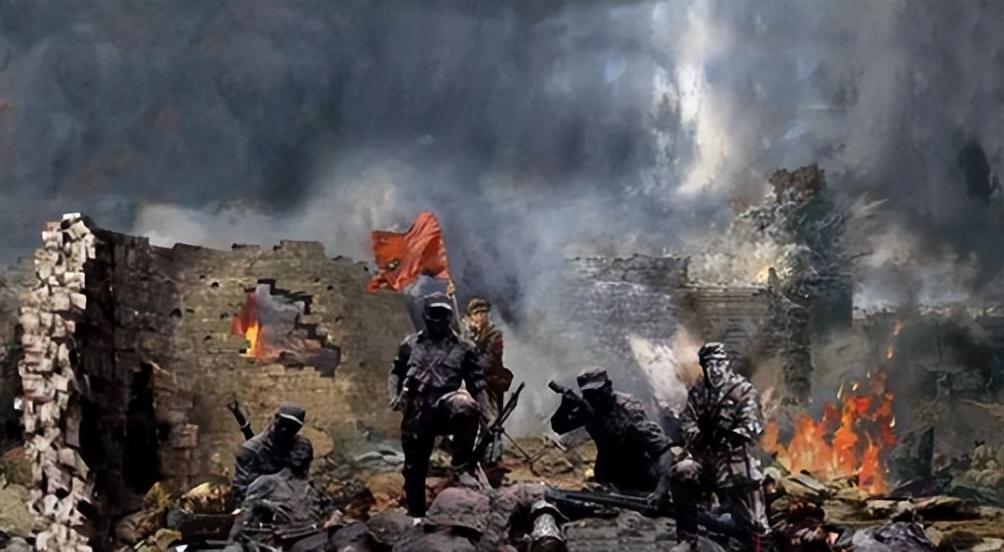 抗日牺牲的女兵_抗日烈士墓前跳舞_