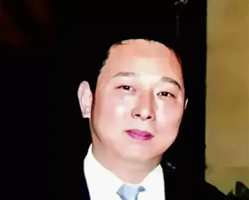 _四川首富刘汉元_四川首富刘汉老婆杨雪