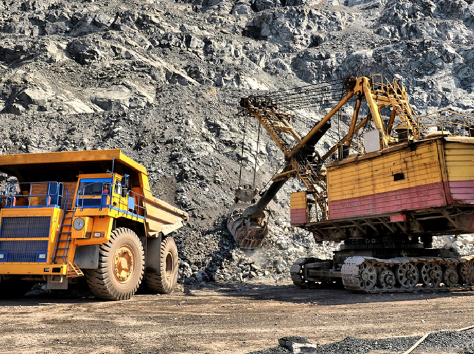 海外铁矿石投资__铁矿石突破200美元