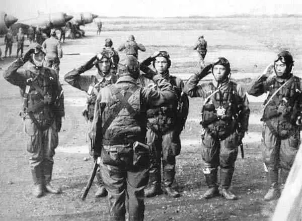 日本神风特攻队真的都是甘愿送死？队员回忆：我们都是被逼的__日本神风特攻队真的都是甘愿送死？队员回忆：我们都是被逼的