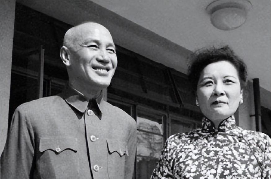 蒋介石回台湾之后_蒋介石退居台湾后回过大陆吗_