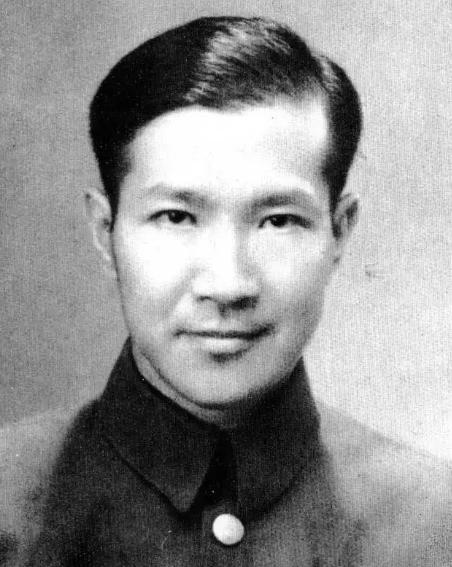 毛主席仅有的2个玻璃杯，被李长华借去一个打碎了，主席怎么说__毛主席仅有的2个玻璃杯，被李长华借去一个打碎了，主席怎么说