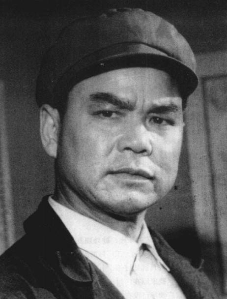 毛主席仅有的2个玻璃杯，被李长华借去一个打碎了，主席怎么说_毛主席仅有的2个玻璃杯，被李长华借去一个打碎了，主席怎么说_