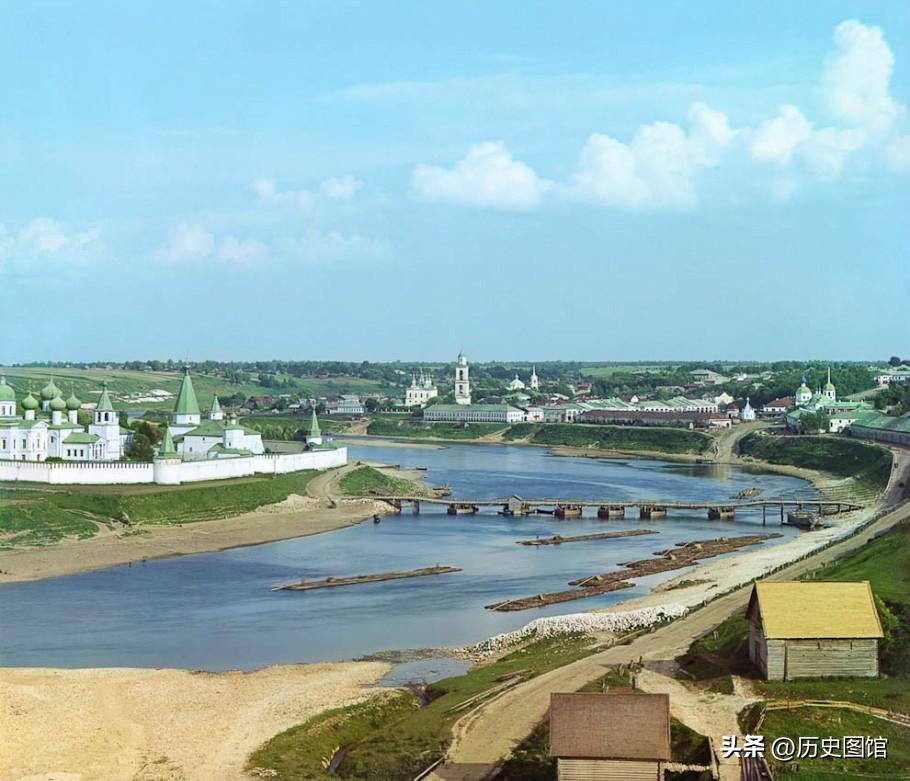 俄罗斯油画名画_俄罗斯早期油画_