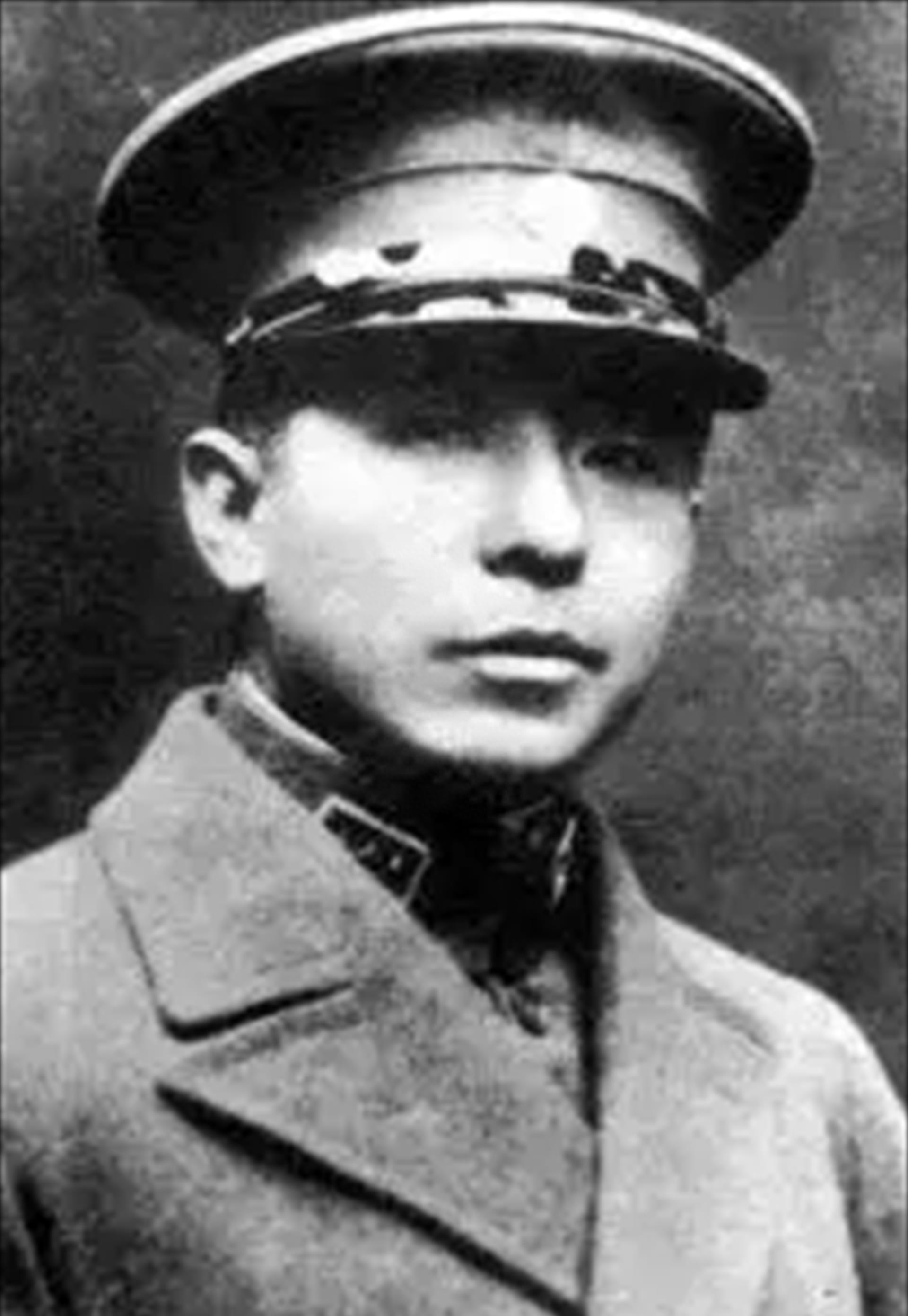 90年张学良被释放，记者问他最佩服谁，他毫不犹豫地说出三个名字__90年张学良被释放，记者问他最佩服谁，他毫不犹豫地说出三个名字