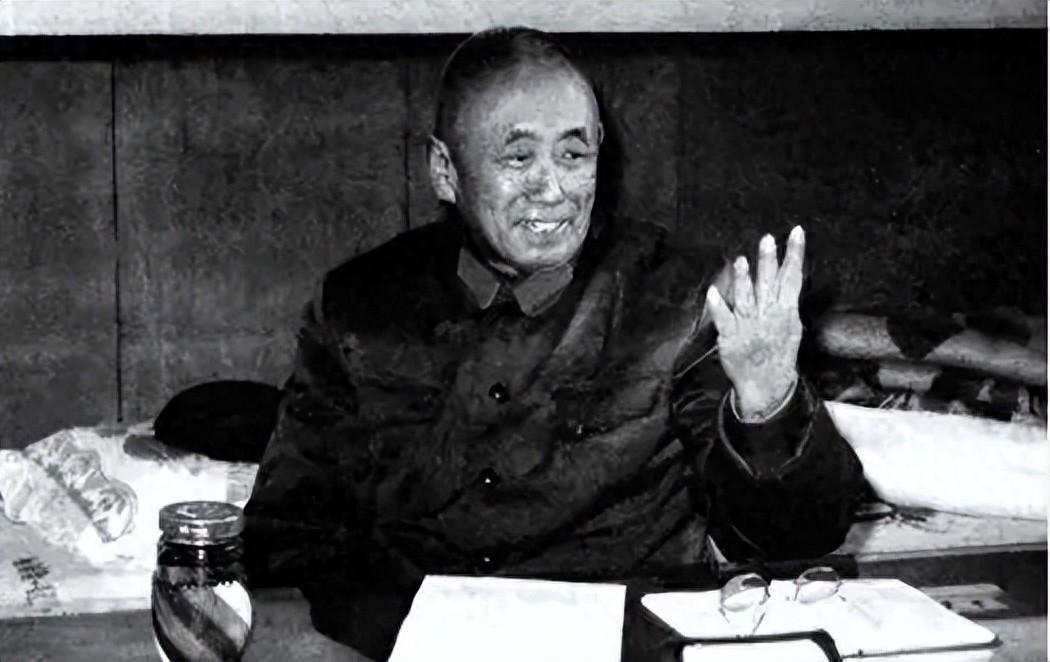 中将总司令_中央军中将师长_