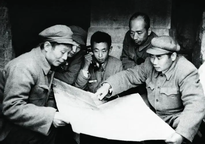 中将总司令__中央军中将师长