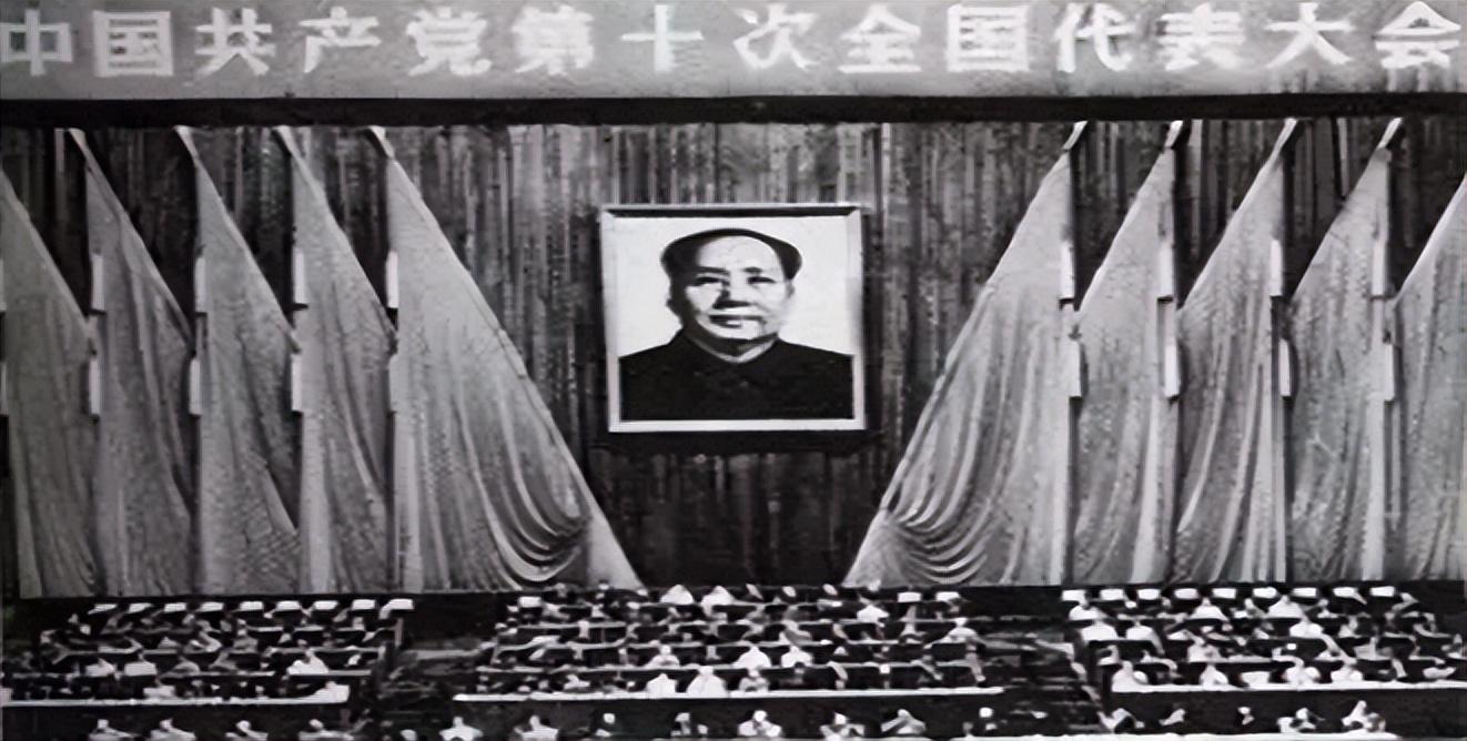 _他连任两届全国人大常委，49岁被开除党籍，50岁被判刑10年_他连任两届全国人大常委，49岁被开除党籍，50岁被判刑10年