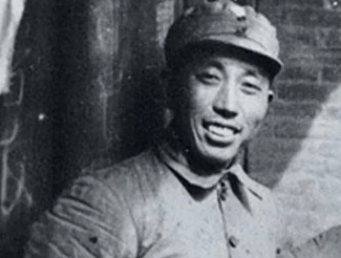 张震上将的孙女__上将的孙女是演员