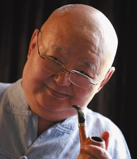 上将的孙女是演员__张震上将的孙女