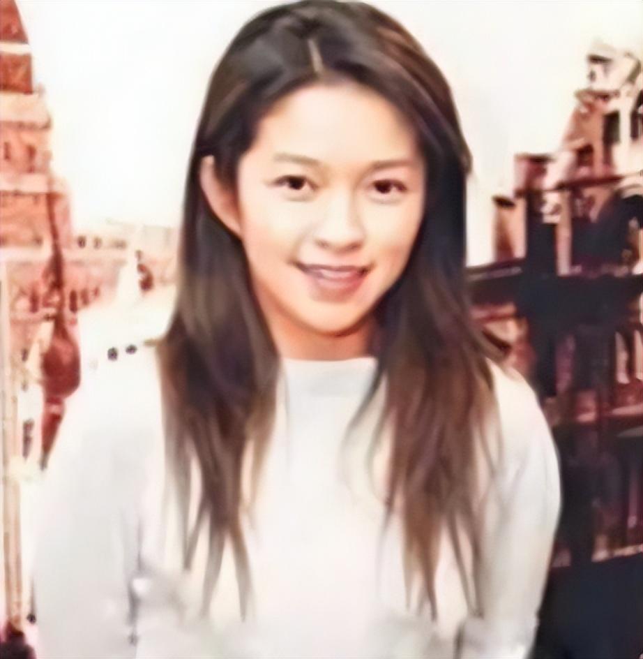 上将的孙女是演员__张震上将的孙女