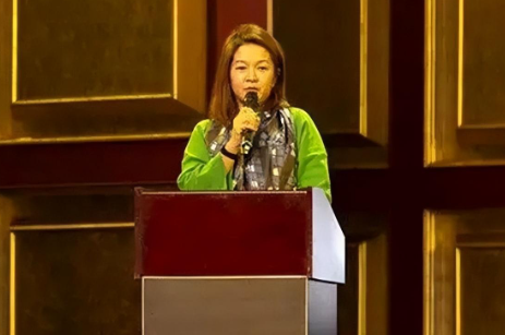 _上将的孙女是演员_张震上将的孙女