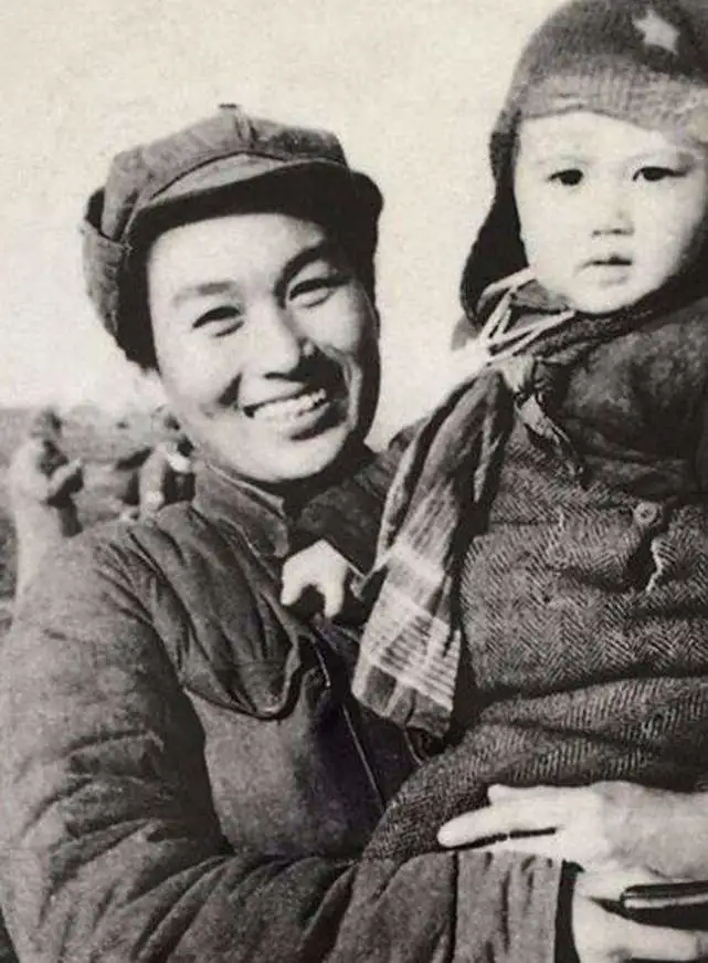 她是江青的死党，从局级干部突击提拔为卫生部长，65岁被开除党籍__她是江青的死党，从局级干部突击提拔为卫生部长，65岁被开除党籍