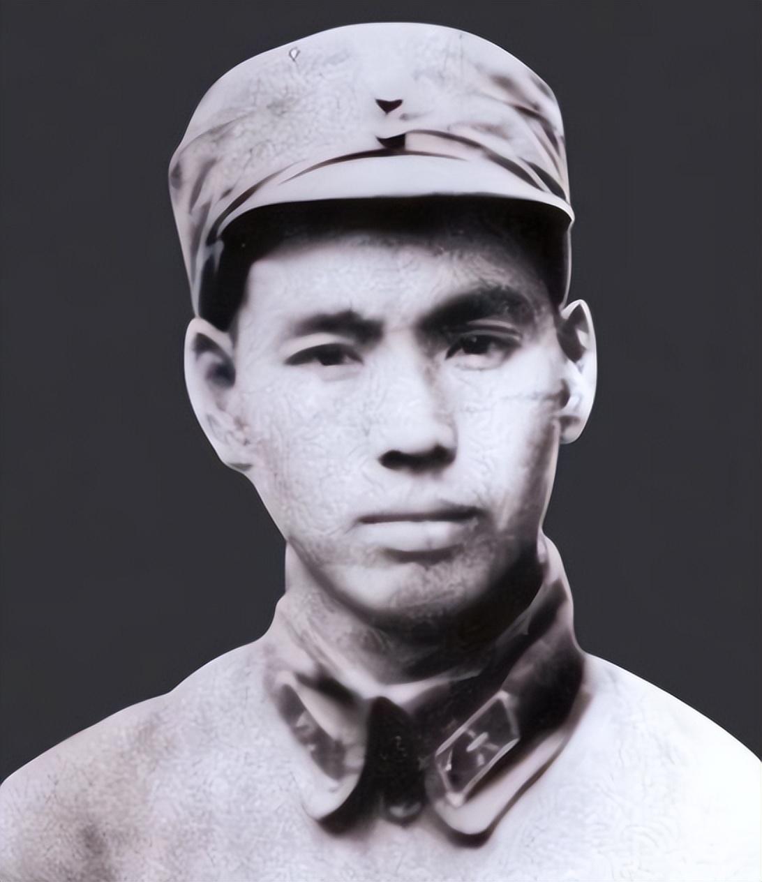 1957年，陈再道上将在英模会上见到老部下：生活有什么困难_1957年，陈再道上将在英模会上见到老部下：生活有什么困难_