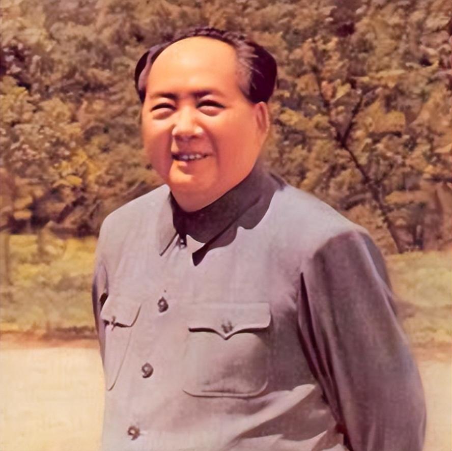 _毛主席走后汪东兴官至副主席，79年陈云想让他退位，他以8字回应_毛主席走后汪东兴官至副主席，79年陈云想让他退位，他以8字回应