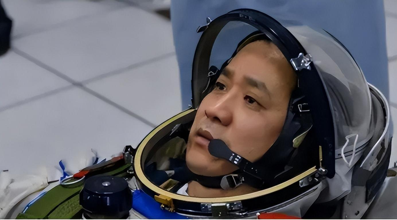 2021太空秘宝坑吗__太空秘密