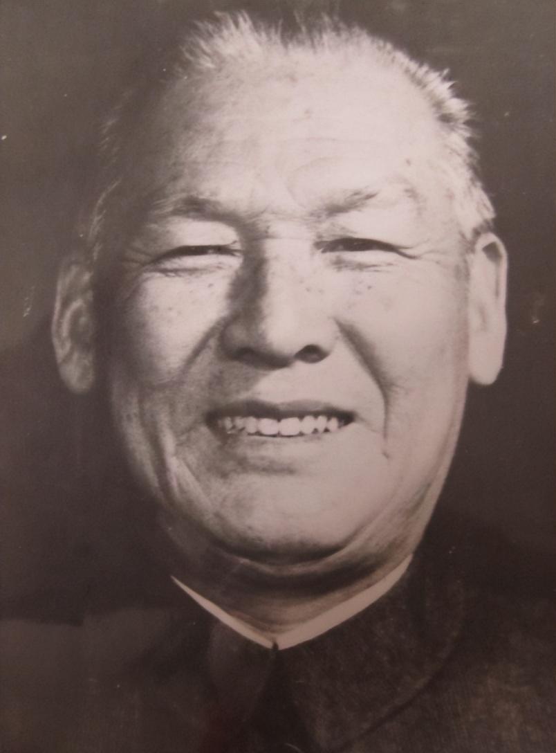 王近山将军小姨子后来跟谁结婚_工信部部部长是谁_