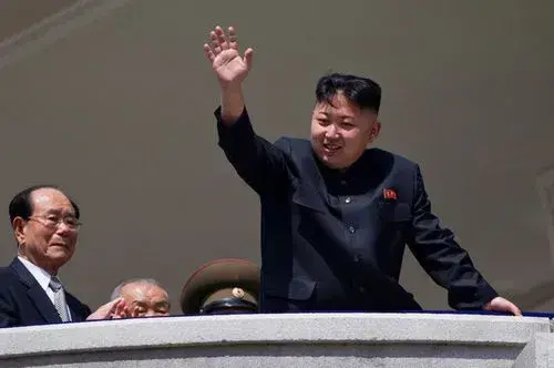 中国朝鲜关系紧张_朝鲜要求中国尊称_