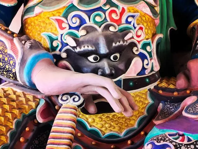 李世民杀光李渊__李世民把李渊杀了吗