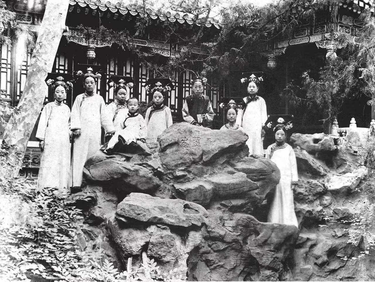 隆裕太后生活优裕，又没有疾病，为何在清帝退位第二年就去世了？_隆裕太后生活优裕，又没有疾病，为何在清帝退位第二年就去世了？_