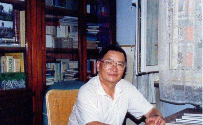 _林徽因清华建筑系_清华大学梁思成林徽因雕像