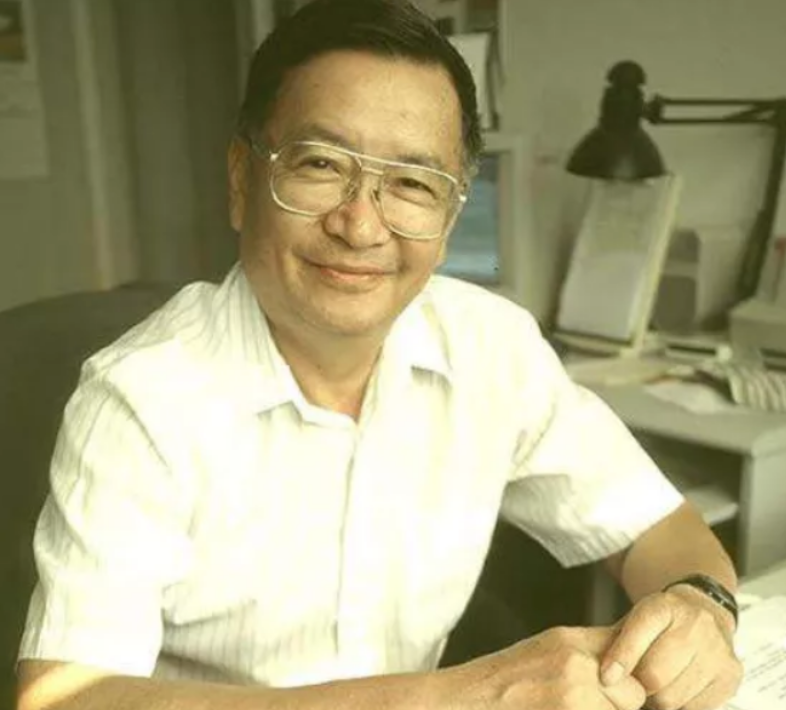 林徽因清华建筑系_清华大学梁思成林徽因雕像_