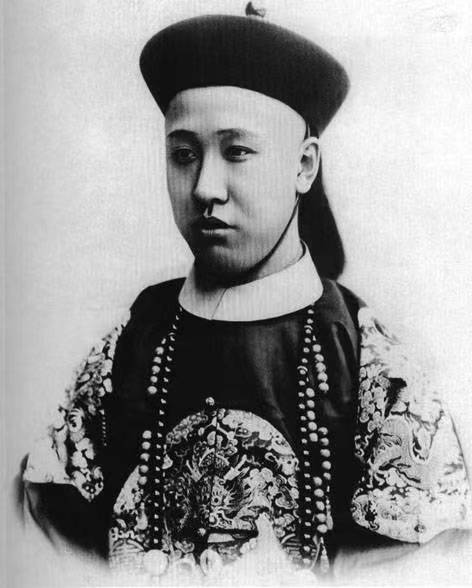 _慈禧携光绪出逃_慈禧光绪只差一天