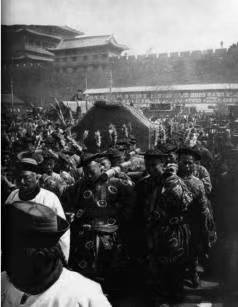 _慈禧光绪只差一天_慈禧携光绪出逃