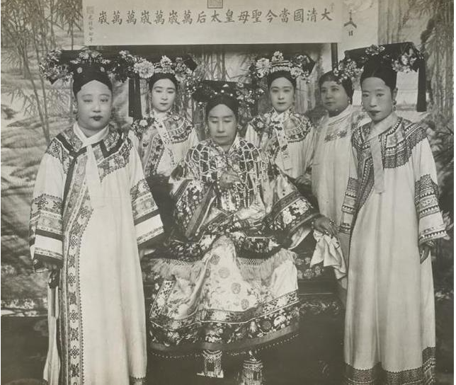 _咸丰皇帝驾崩后，慈禧太后如何对待他的“四春娘娘”？_咸丰皇帝驾崩后，慈禧太后如何对待他的“四春娘娘”？