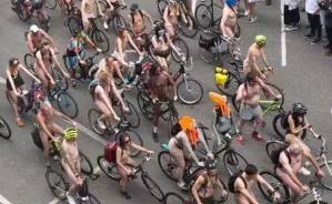 最无节操的节日，世界裸骑节(呼吁绿色出行)__最无节操的节日，世界裸骑节(呼吁绿色出行)