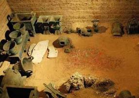 _出土青铜马_陪葬青铜器