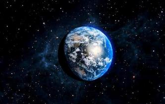 太空中跳下地球__地球悬浮在太空为何不会掉下去