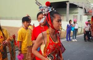 神明的乩童有什么征兆_神明坠落好多选项选不了_