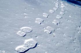 _人死后回煞是真的吗_脚印相对睡觉可以吗