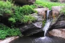 _广西倒流的山泉之谜,神奇的泉水往高处流(科学至今无解)_广西倒流的山泉之谜,神奇的泉水往高处流(科学至今无解)