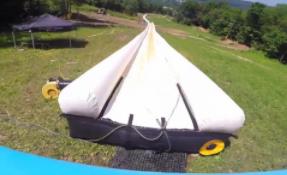 最长的滑梯长多少米_滑梯长度_