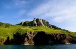 日本择捉岛之谜，万年前小鱼在六十度沸腾水中复活(奇迹)__日本择捉岛之谜，万年前小鱼在六十度沸腾水中复活(奇迹)