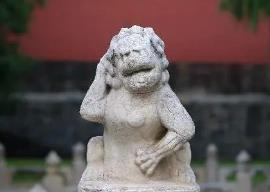故宫石狮子移位故事__故宫网红石狮子
